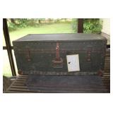 Aruchbach flat top trunk