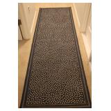 Area rug runner 98' x 32'