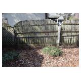 Metal fencing (5 sections, 2 gates and side