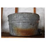 Galvanized wash tub