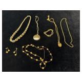 Costume jewelry Christmas Egg and Beehive