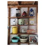 Shelving lot - Terracotta bird house, scales,