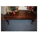 Coffee table 42' x 21.5' x 16.5' tall