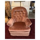 Small drop leaf side table, Broyhill Furniture