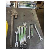 24 Inch pipe wrench, Pittsburgh combination