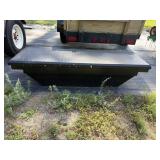 Truck tool box