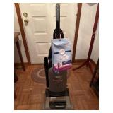 Hoover Wind Tunnel vacuum (came on when tested)