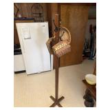 Pine coat/hat rack with 3 baskets and hanging 3