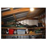 Lot contents of 2 shelves - irrigation hoses,