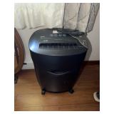 Royal 160MX shredder (works)