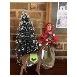 Byers Choice Caroler Traditional Shopper 1998
