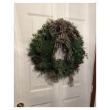 2 Decorative wreaths