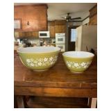 Pyrex Spring Blossom Crazy-Daisy 2.5 QT