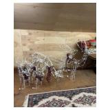 Lot of outdoor lighted reindeer (not tested)