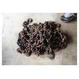 Lot - 5 tow chains