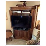 Entertainment cabinet 57 X 78