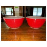 2 Pyrex red mixing bowls 1.5QT