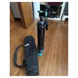 Slik Universal U-112 tripod