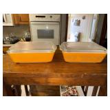 2 Orange Pyrex 1.5 QT ovenware casseroles