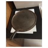 Griswold hand griddle marked No 9 and 609H