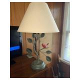Cardinal lamp with leaves