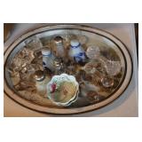 Tray lot - salt and pepper shakers and glass