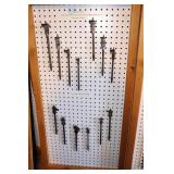 Lot of Expansive Bits