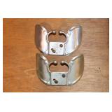 2 Calf Weaners marked with an Anchor and F