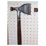H D Smith Perfect Handle Hatchet