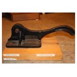 Aurora Shade Machinery Co Bench Shears SC2