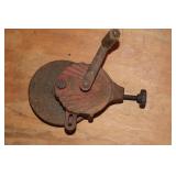 Table Top Grinding Wheel with Clam Shell Style