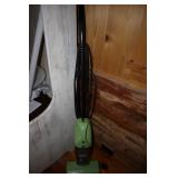 Eureka Quick-Up Vacuum