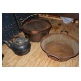 Cast Iron Kettle, 20 Qt TexSport Hog Pot with Lid