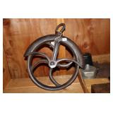 No. 10 Cast Iron Pulley