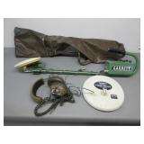 Garrett Metal Detector w/Headphones & Extra Plate