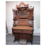 Windsor Pump Organ Manufactured 1884