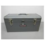 Older Craftsman Tool Box in Excellent Condition