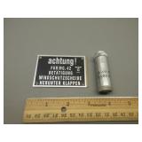 'Elite' Cigarette Lighter & MG. 42 Plaque
