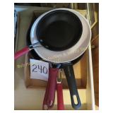 5 Assorted Skillets
