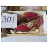Women's LaRocher Red Sling Back Shoes