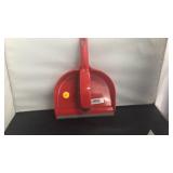 Dust pan and hand broom