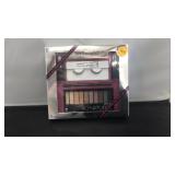 Wet and wild make up set