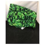 Plastic green leaves table cloth