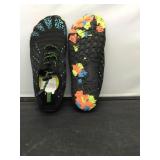Water shoes size 39