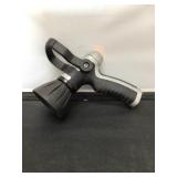 Water hose spray nozzle