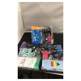 8 pair of ladies size l/xl compression socks