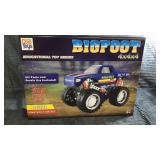 Bigfoot erector set