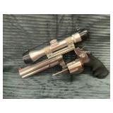 44 MAGNUM SMITH AND WESSON 