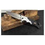 Black/Silver Harley Davidson Thumb Assist Knife