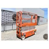 2017 Snorkel S3226E Slab runner Scissor lift, 26 ft max height,